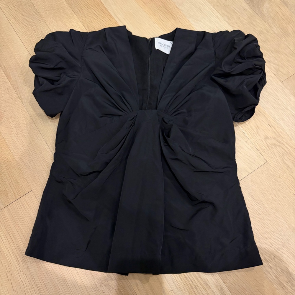 Hyacinth House Tuckernuck Black Aubrey Blouse Medium